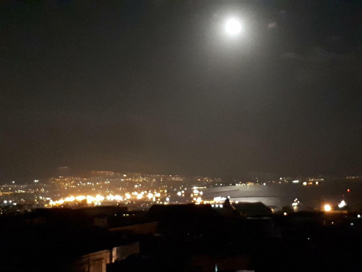 Апартаменты Il Volo Del Gabbiano Неаполь Экстерьер фото